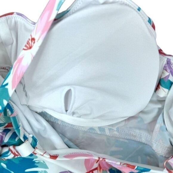 RAISINS CURVE Plus Size Printed Buzios Aries Twist-Front Tankini Swim Top - Picture 7 of 11